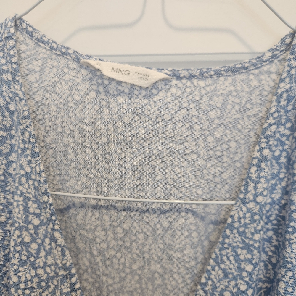 Sz S MNG by Mango Floral Wrap Dress in Light Blue - Picture 3 of 6